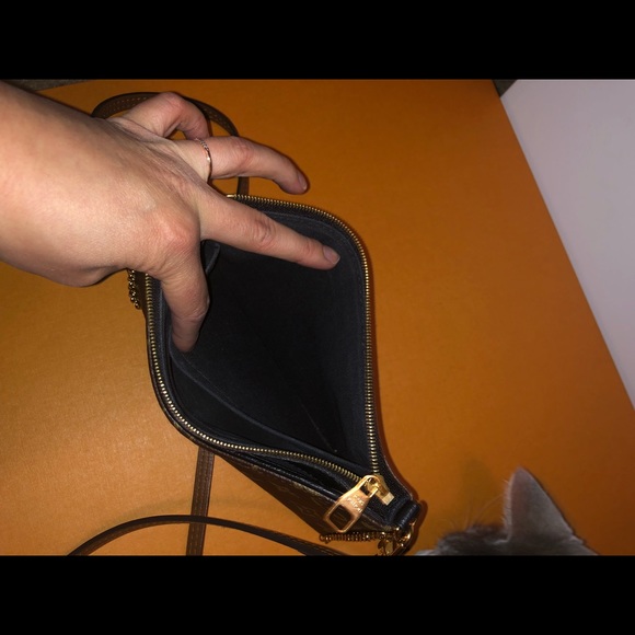 LOUIS VUITTON PALLAS CLUTCH - Picture 7 of 8